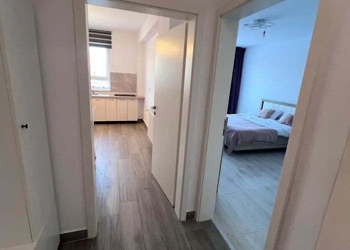 Nebele Brasov-self Check In -mall Coresi Apartment